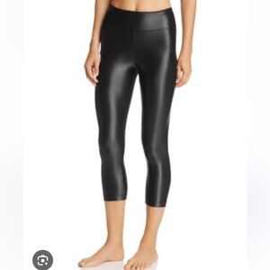 Koral Lustrous High-Rise Capri Leggings